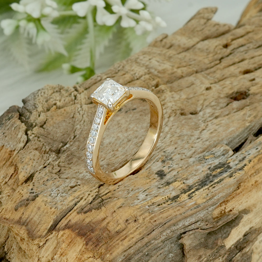Round Moissanite Solitaire Engagement Ring